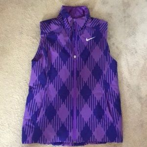 Nike Women’s Golf Vest